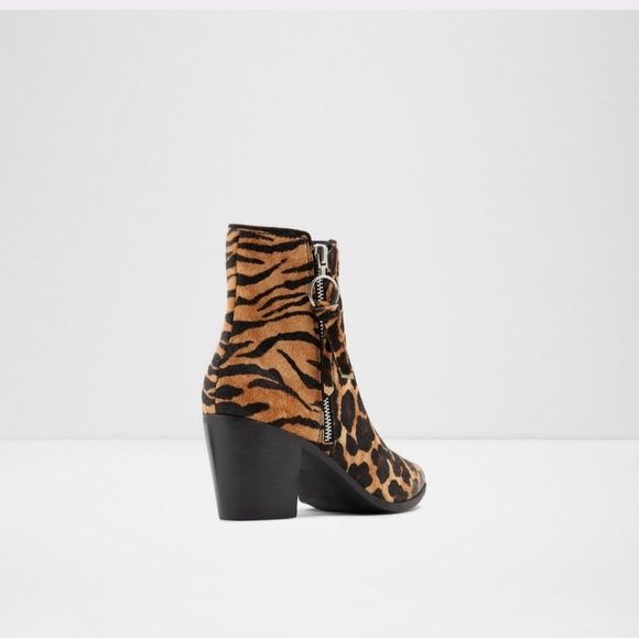 New In Box ALDO Arolia leopard print booties - Picture 3 of 7